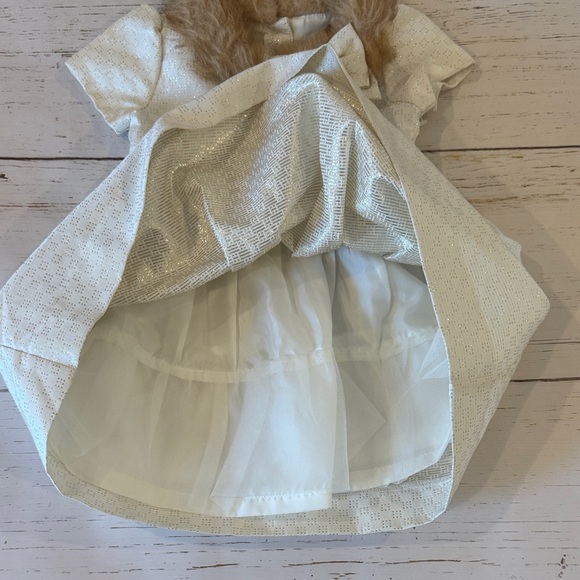 Janie and Jack Elegant Cream Dress with Faux Fur Collar - Picture 4 of 6